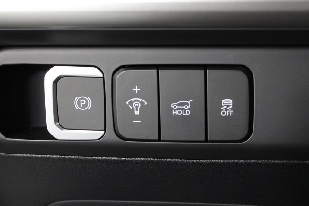 Certified 2026 Hyundai Santa Fe SEL FWD image 25