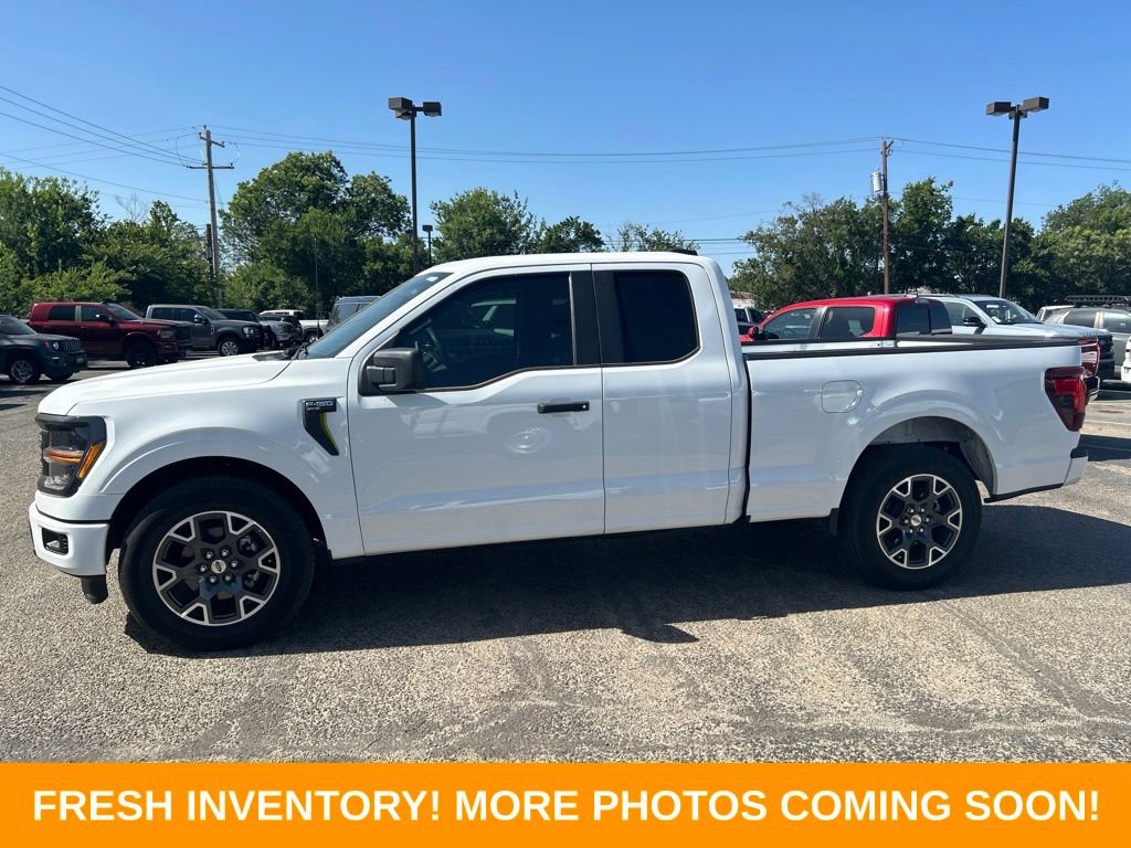 Used 2025 Ford F150 STX w/ Equipment Group 200A RWD image 5