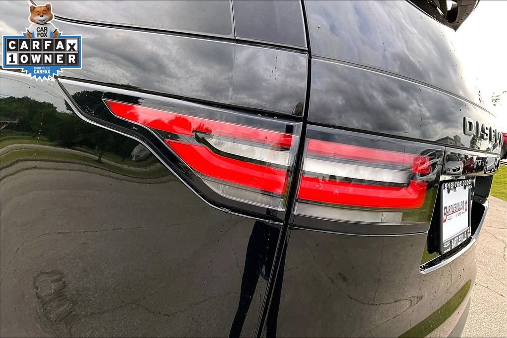 Used 2018 Land Rover Discovery HSE AWD/4WD image 26