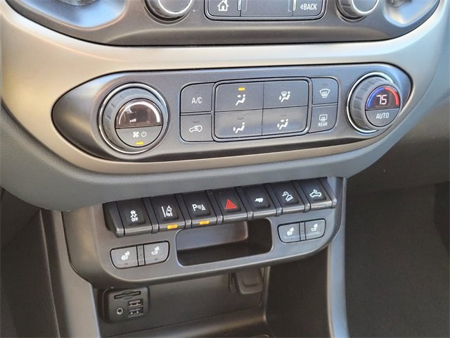 Used 2022 Chevrolet Colorado Z71 w/ Safety Package image 33