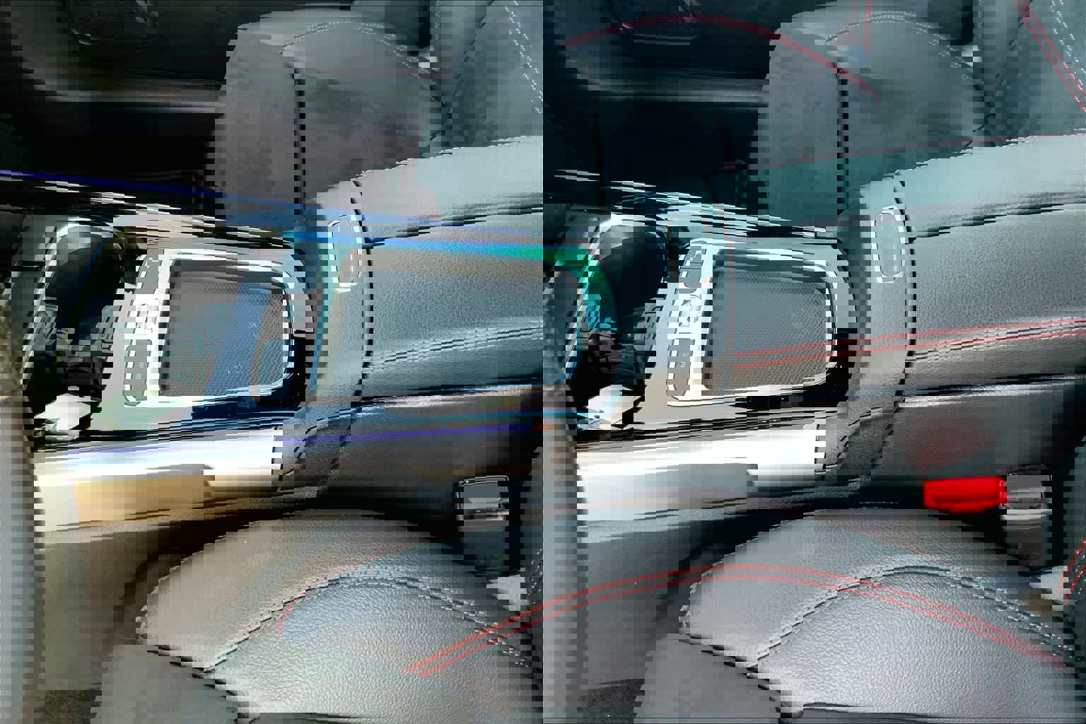 Certified 2024 Mercedes-Benz GLB 250 image 14