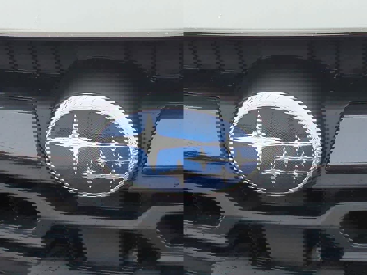 Used 2023 Subaru Outback Premium image 11