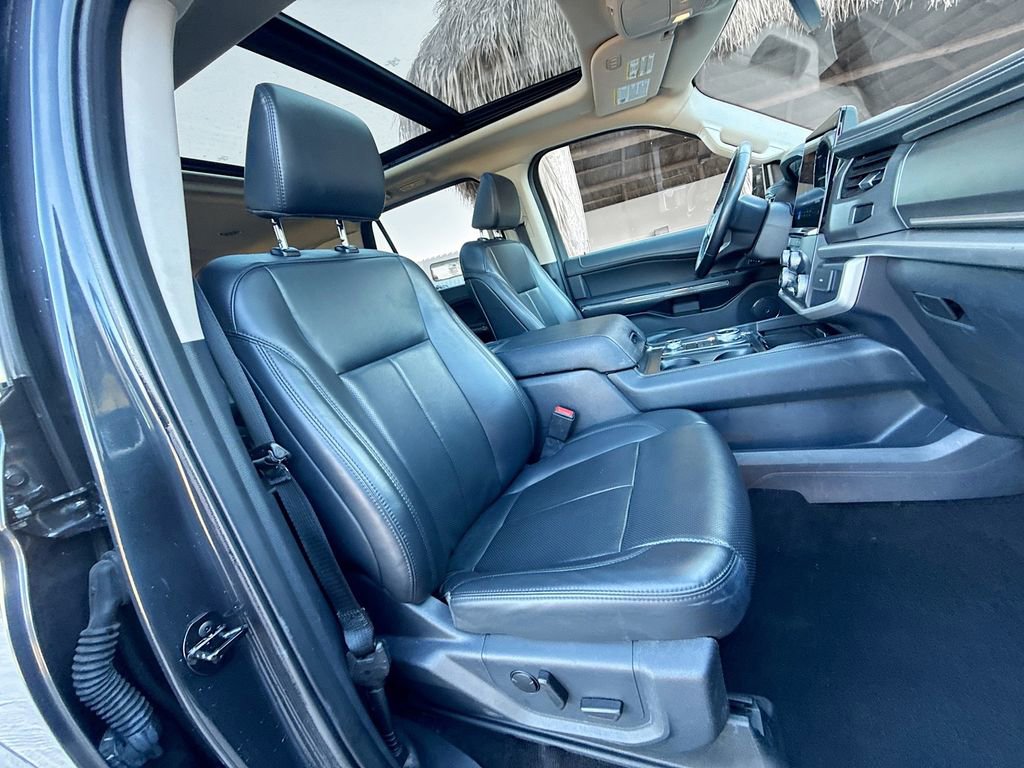Used 2022 Ford Expedition Max XLT image 33