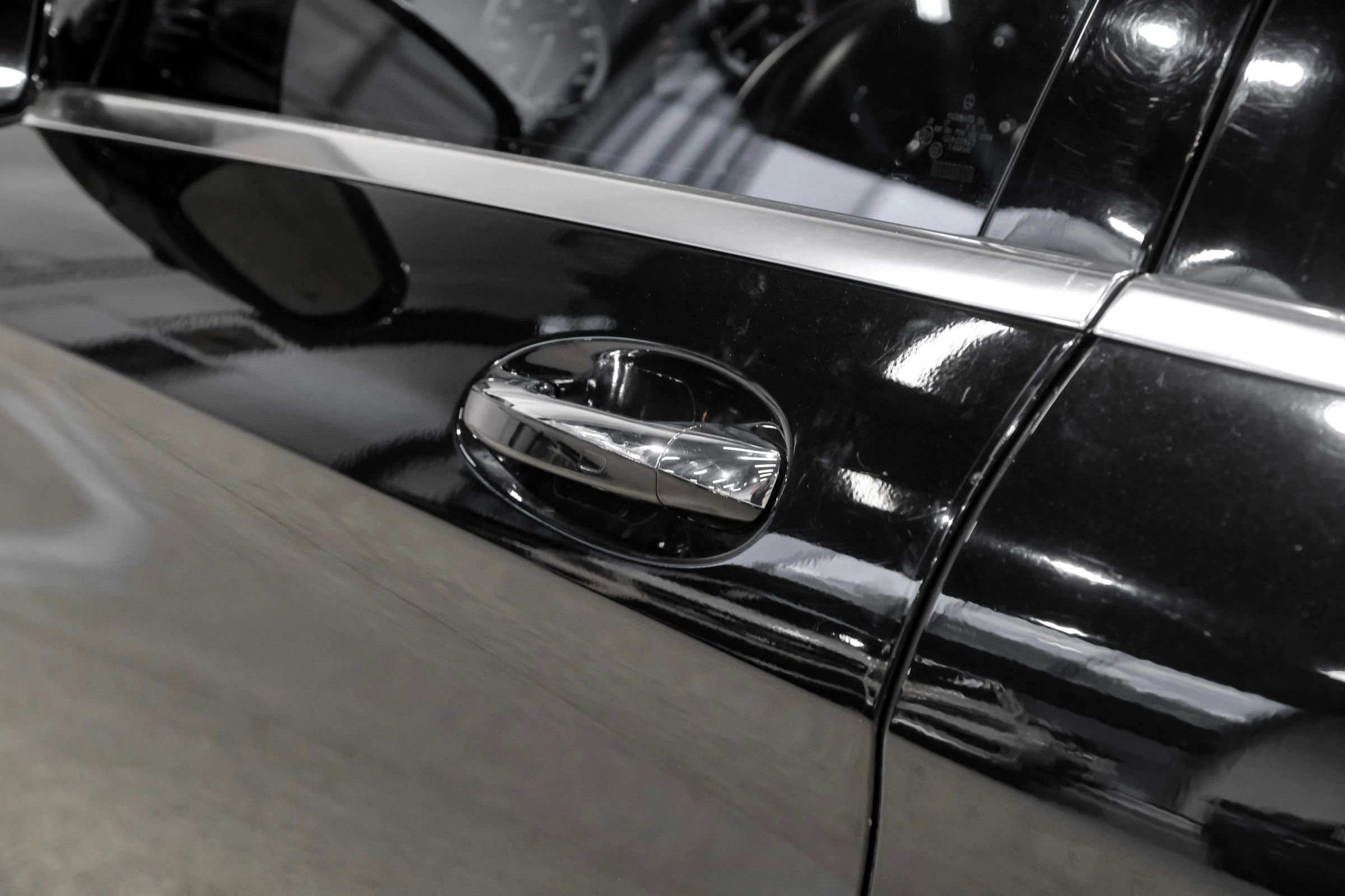 Used 2015 Mercedes-Benz S 63 AMG 4MATIC Sedan image 46