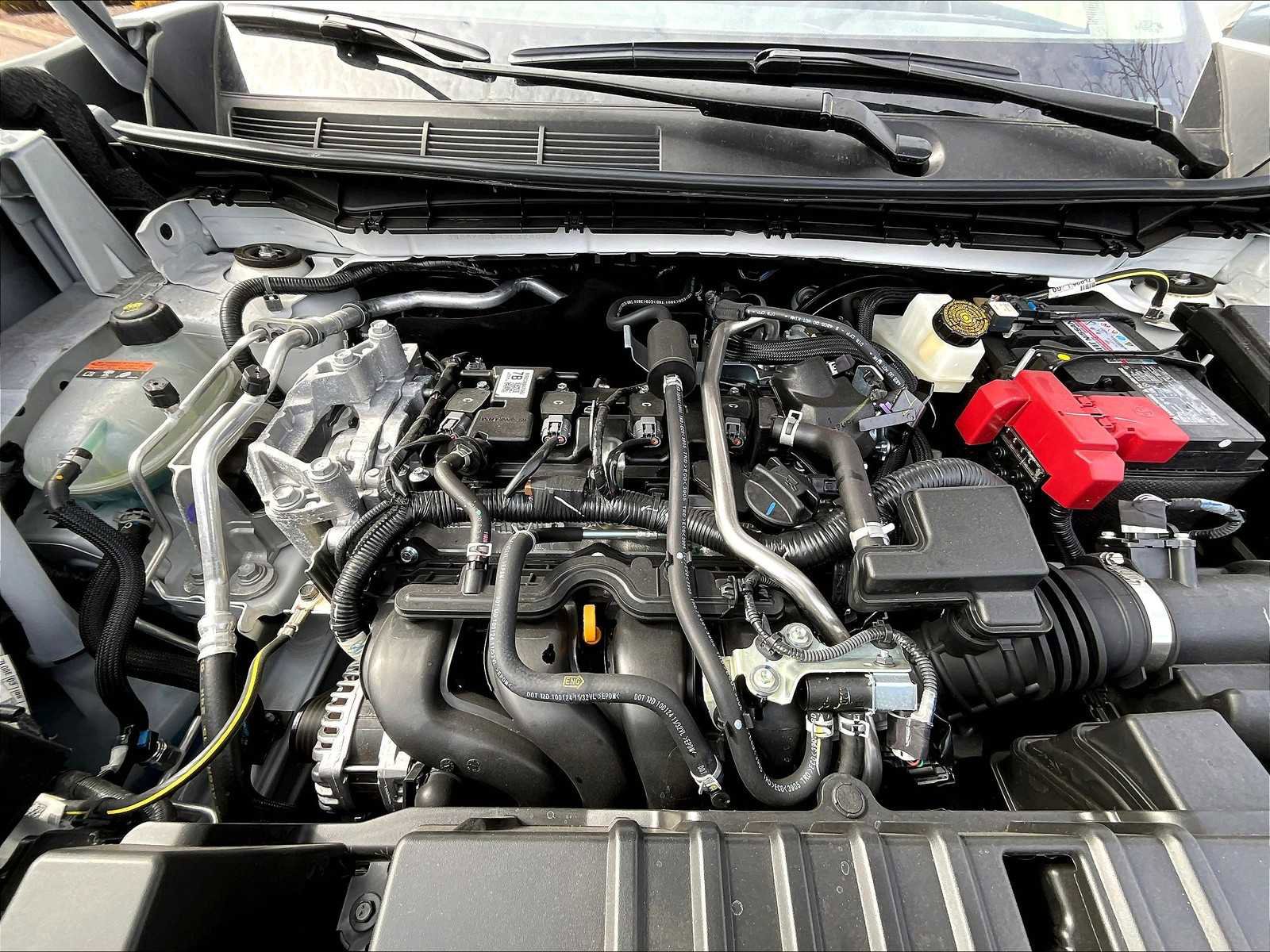 New 2025 Nissan Kicks SR image 16