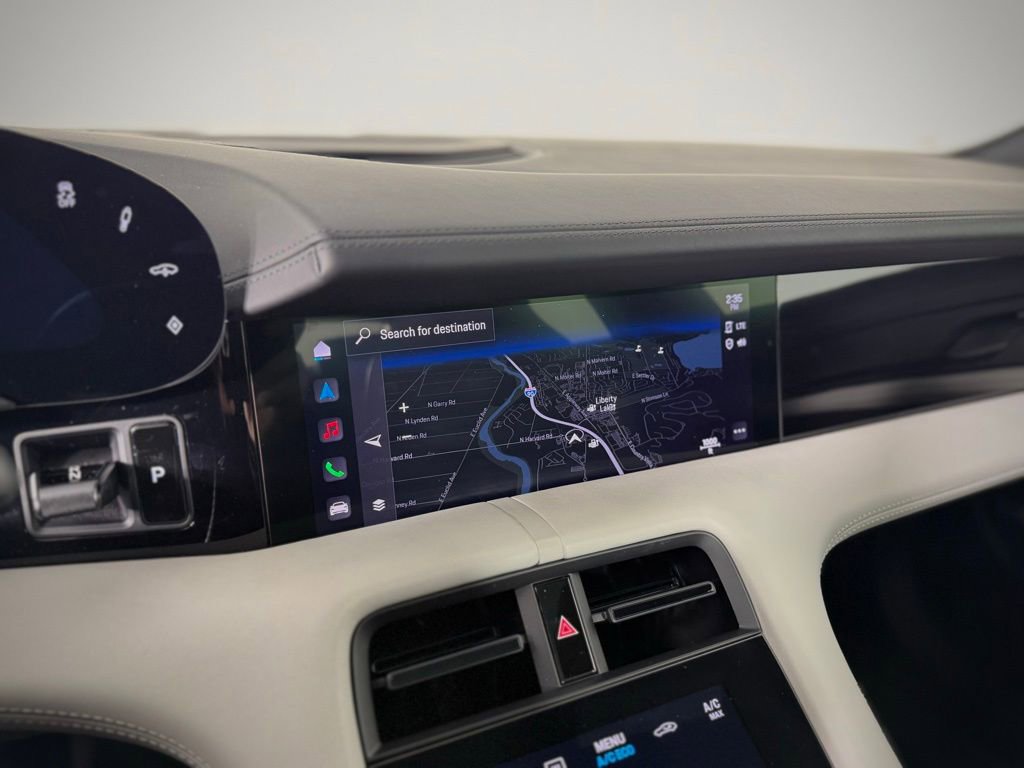 Certified 2022 Porsche Taycan 4S image 25