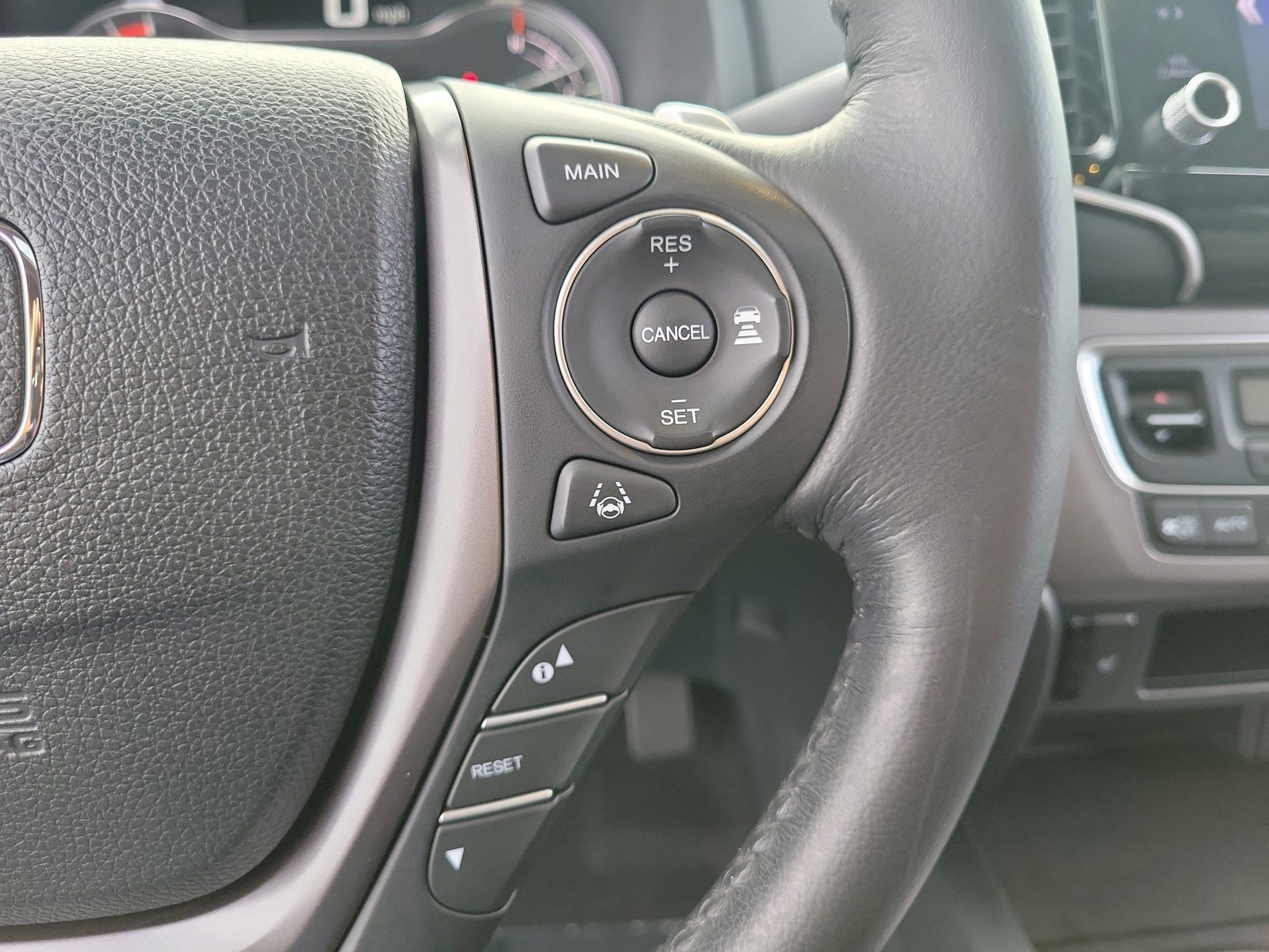 Used 2023 Honda Ridgeline RTL image 19