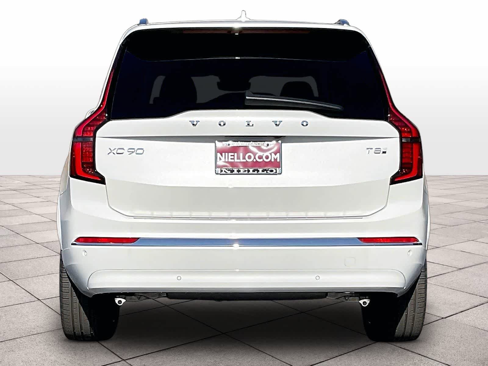New 2026 Volvo XC90 T8 Plus w/ Protection Package AWD/4WD image 6