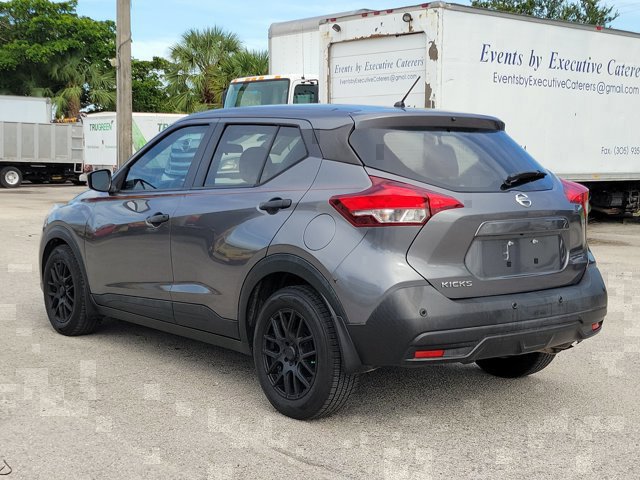 Used 2020 Nissan Kicks S FWD image 5