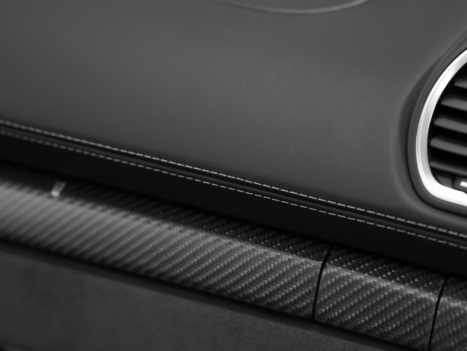 Used 2024 Porsche 718 Boxster Spyder RS image 38