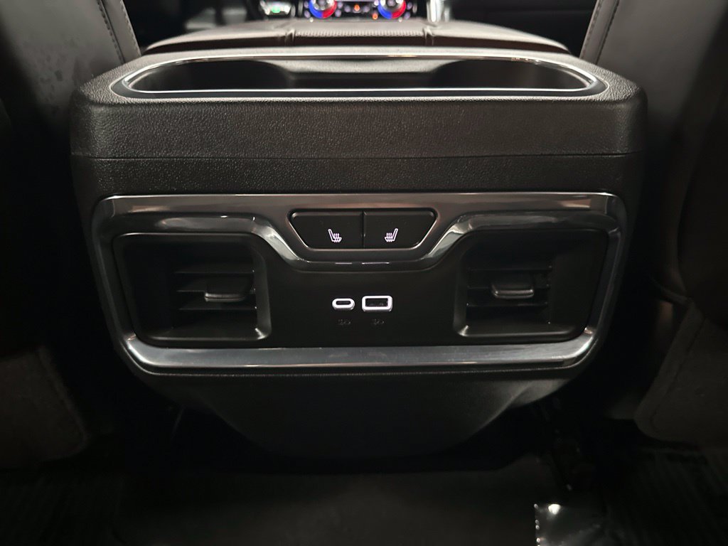 Used 2025 GMC Sierra 2500 Denali Ultimate AWD/4WD image 23