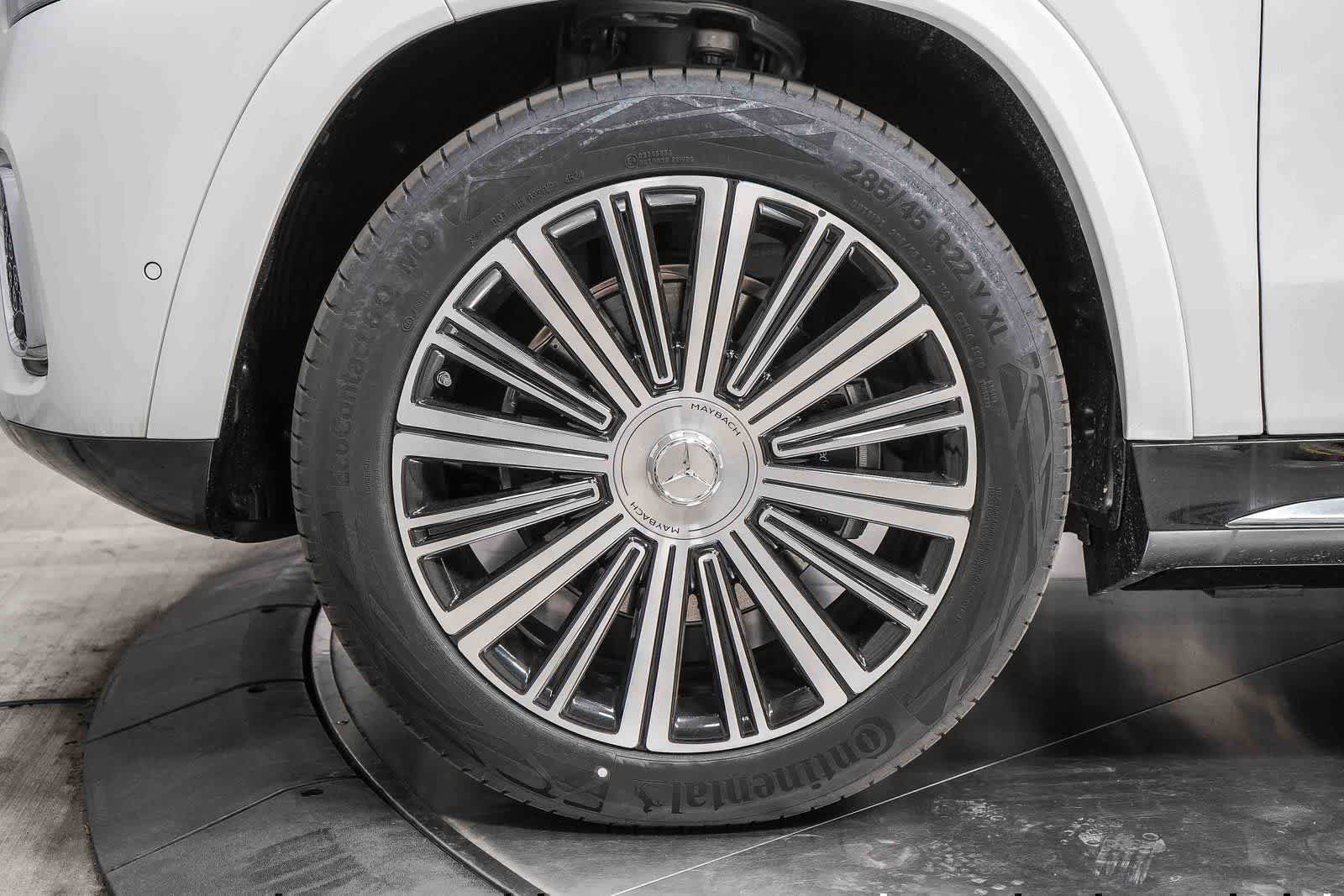 New 2026 Mercedes-Benz Maybach GLS 600 4MATIC image 11