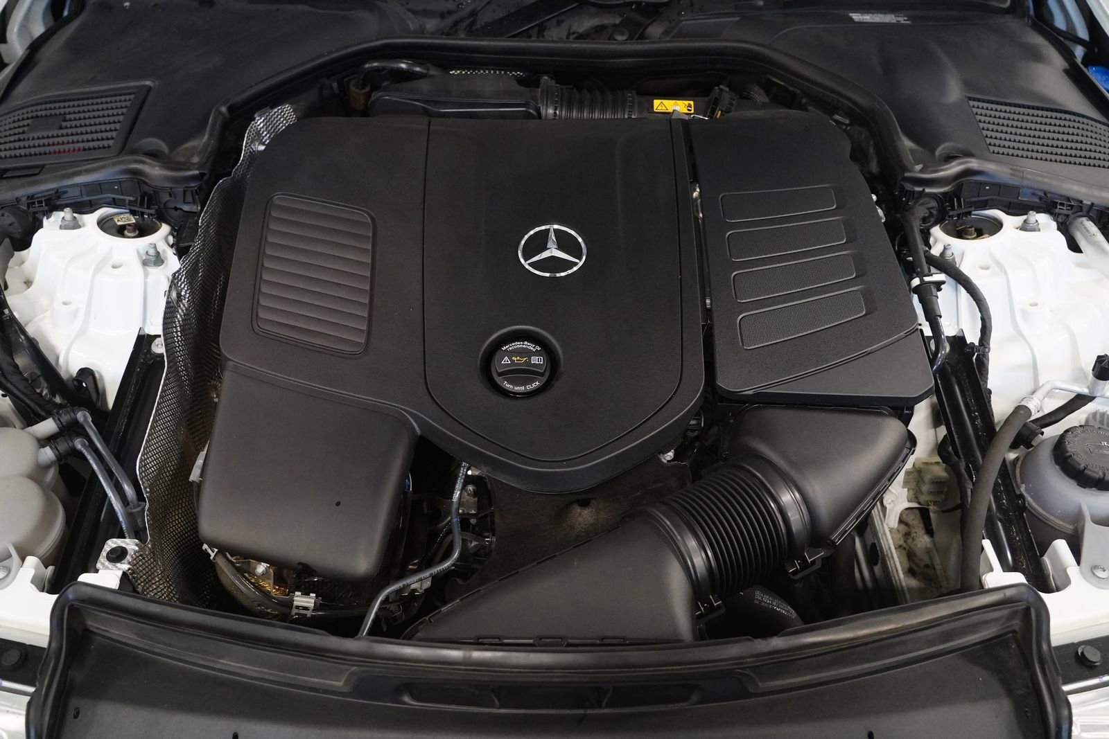 Certified 2022 Mercedes-Benz C 300 4MATIC Sedan image 29