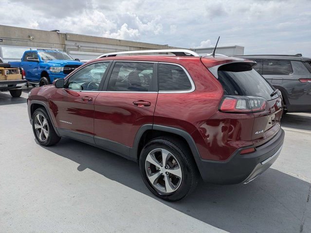 Used 2019 Jeep Cherokee Limited AWD/4WD image 5