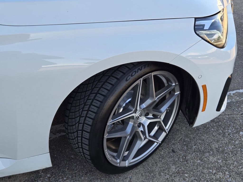 Used 2024 BMW 230i Coupe w/ Premium Package image 6