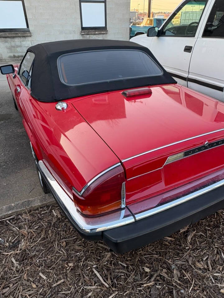 Used 1990 Jaguar XJS V12 Convertible RWD image 9