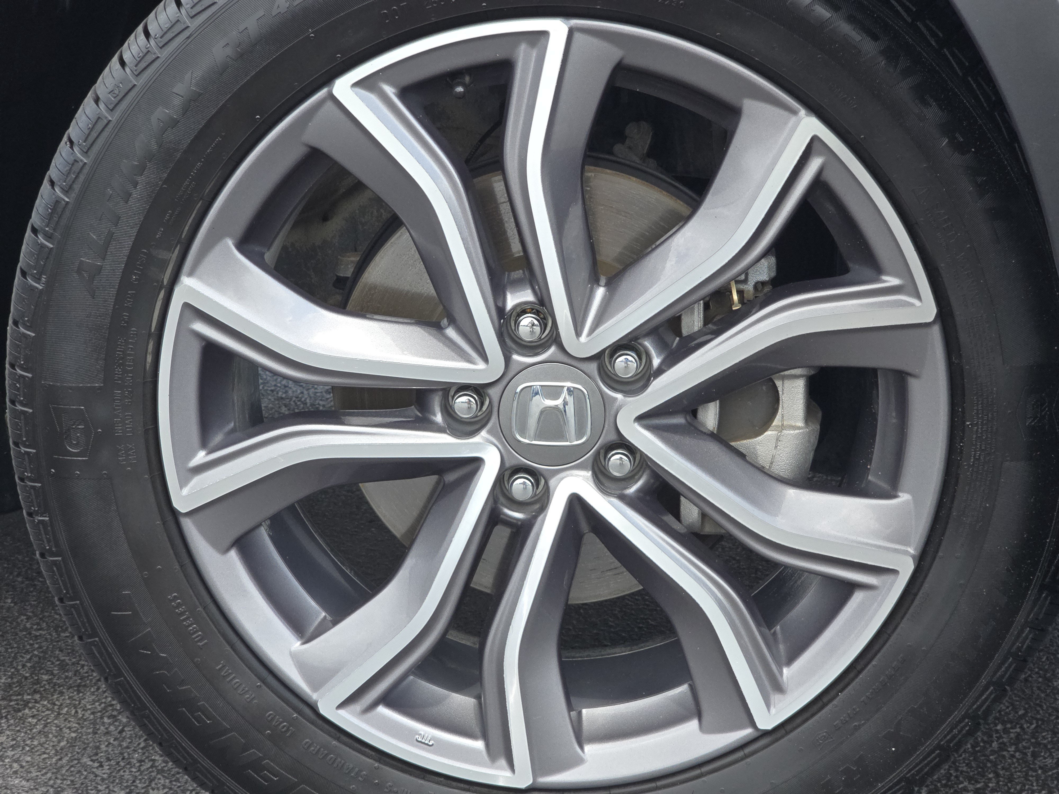 Used 2020 Honda CR-V Touring image 15