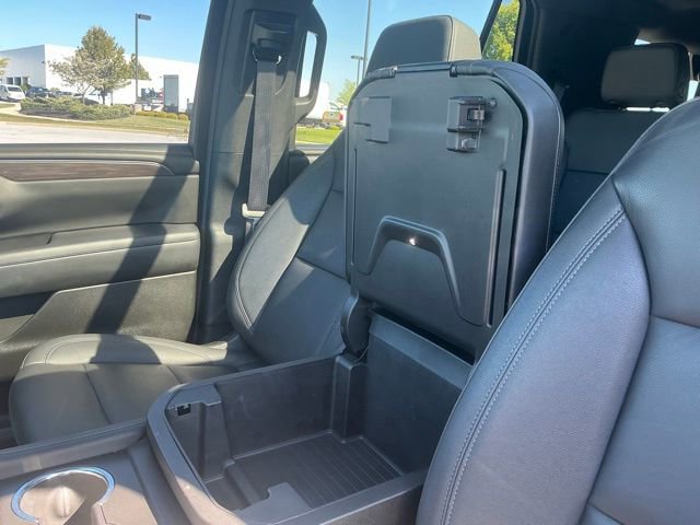 Used 2023 Chevrolet Tahoe LT w/ LT Signature Plus Package AWD/4WD image 34