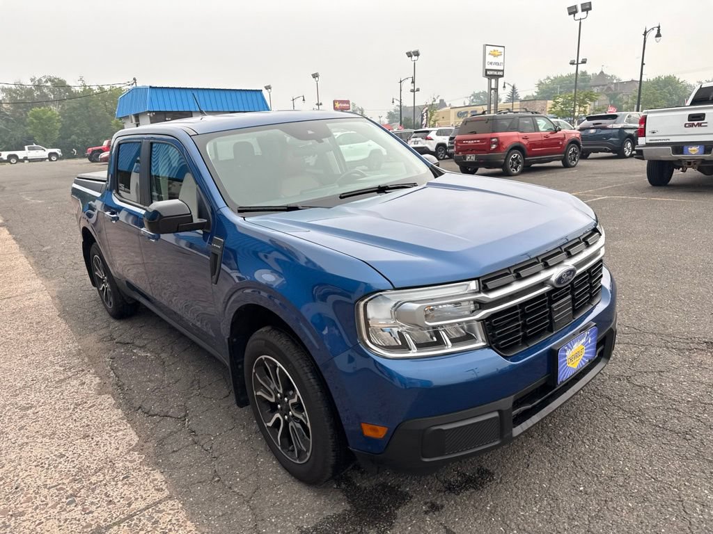Used 2024 Ford Maverick Lariat AWD/4WD image 4