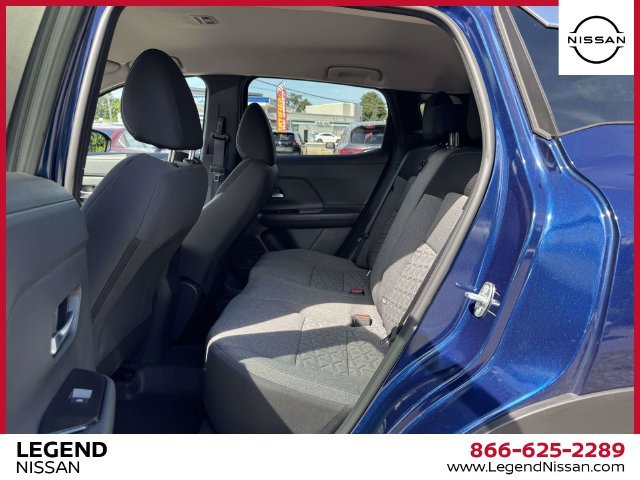 Certified 2025 Nissan Kicks SV AWD/4WD image 12