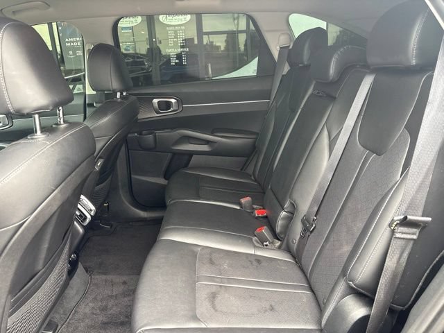 Used 2022 Kia Sorento S FWD image 12
