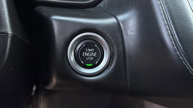 Used 2024 Chevrolet Tahoe LT AWD/4WD image 28