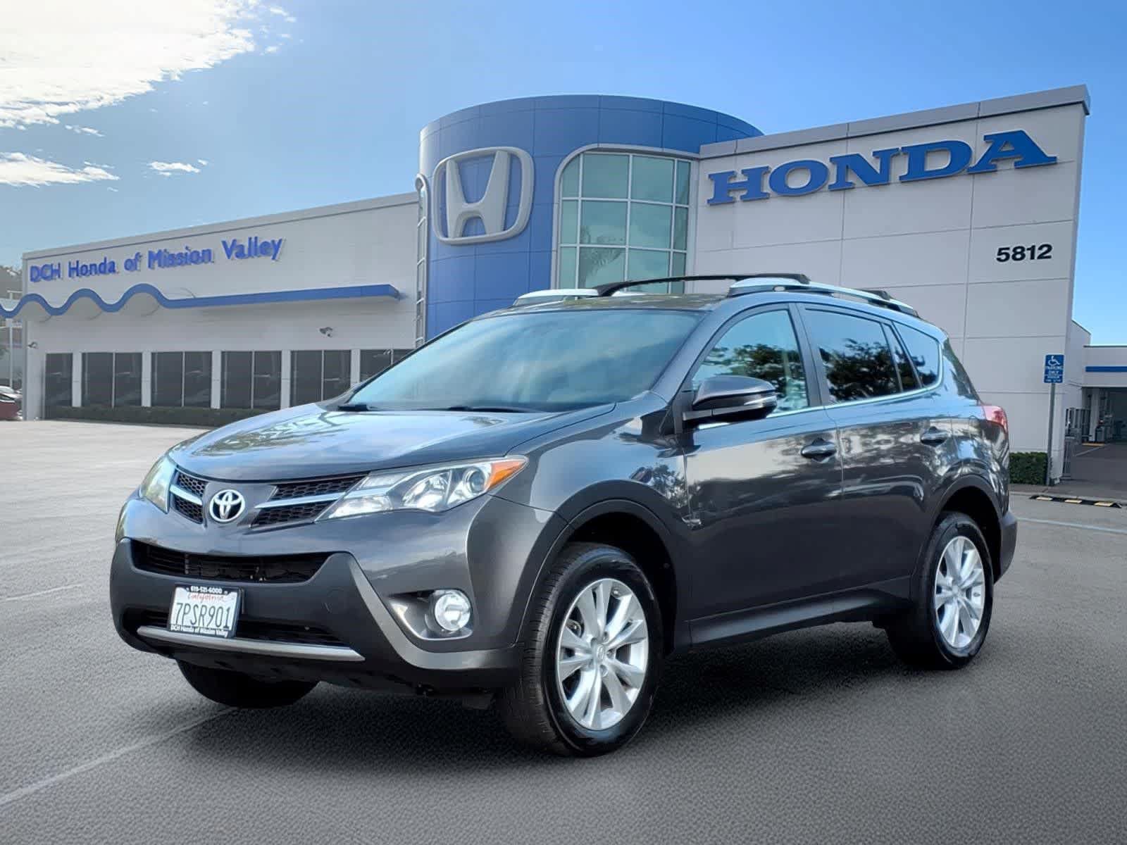 Used 2015 Toyota RAV4 Limited w/ Technology Package