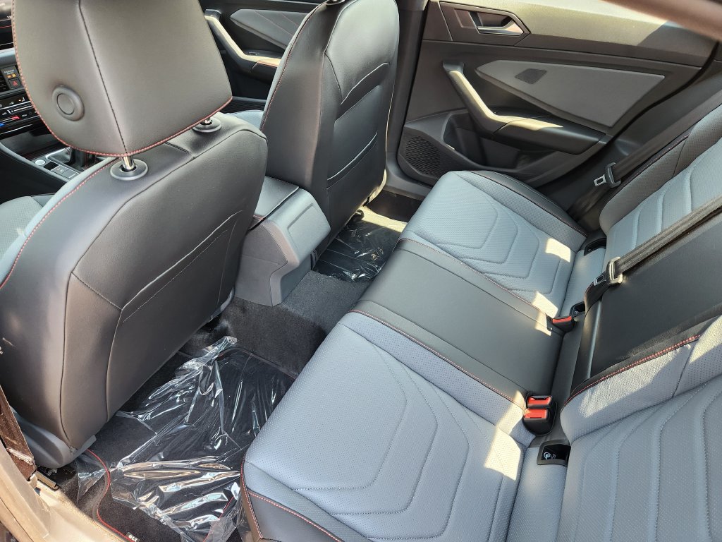 New 2026 Volkswagen Jetta GLI Autobahn FWD image 16