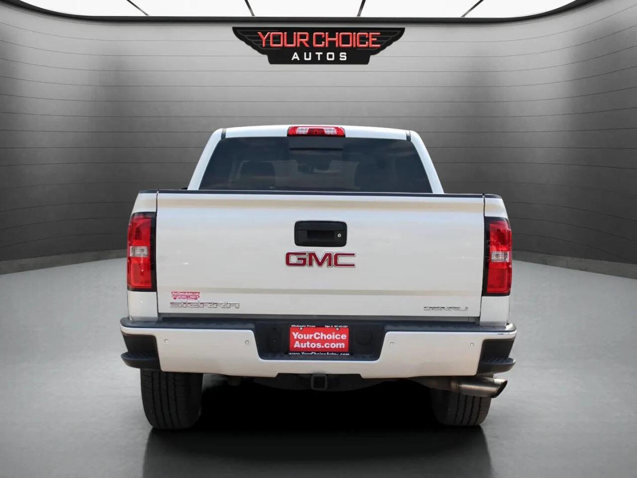 Used 2014 GMC Sierra 1500 Denali w/ Driver Alert Package image 4