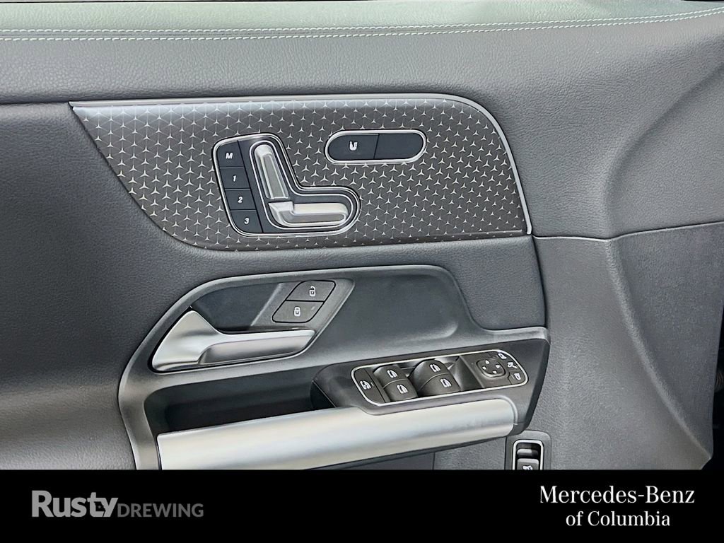 Used 2025 Mercedes-Benz GLA 250 4MATIC image 19