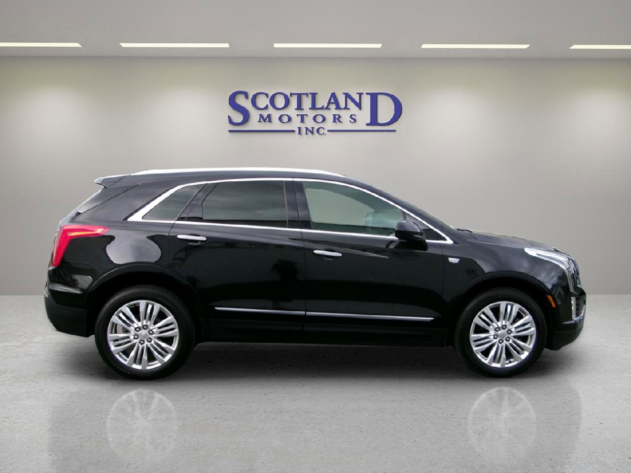 Used 2019 Cadillac XT5 Premium Luxury image 5