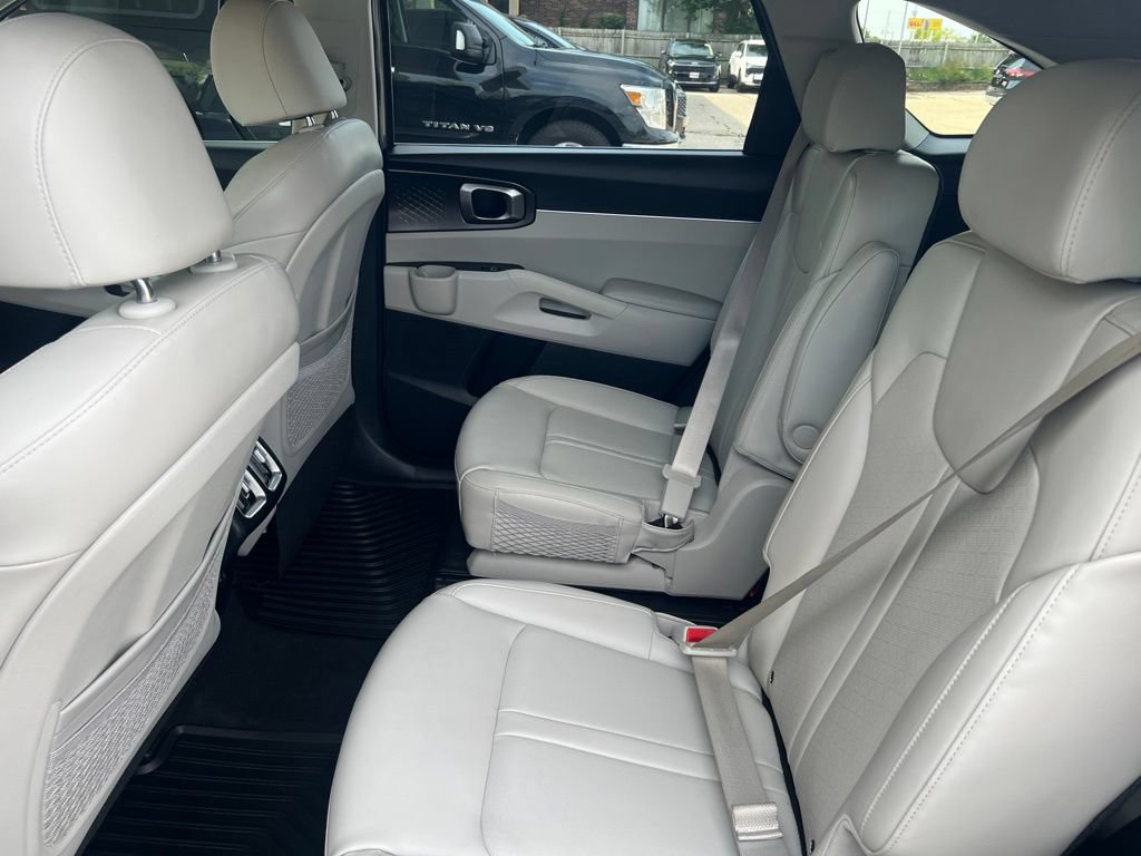 Certified 2024 Kia Sorento EX AWD/4WD image 8
