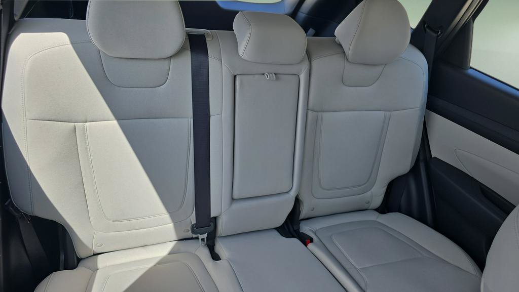 New 2026 Hyundai Tucson SE FWD image 10