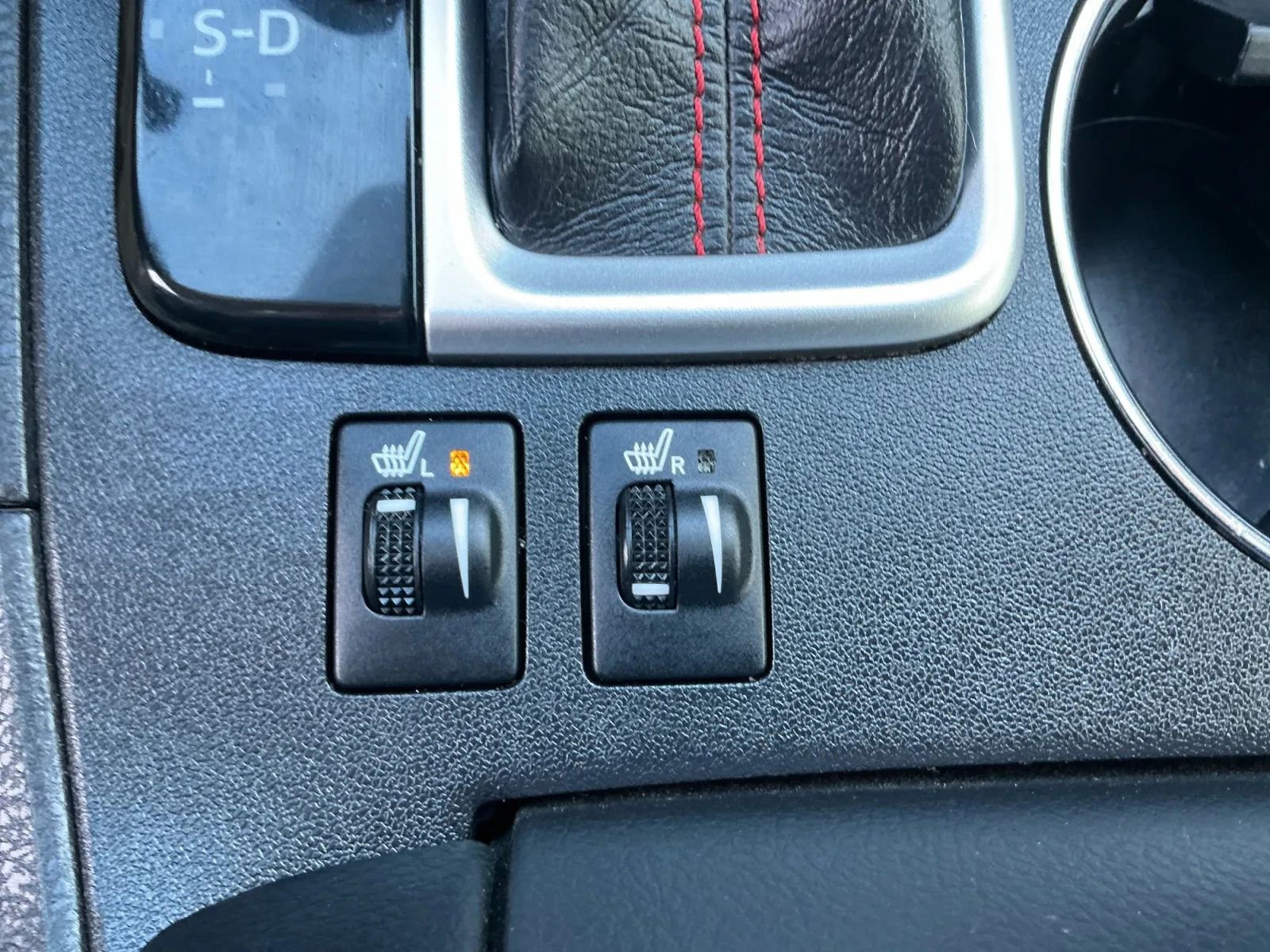 Used 2019 Toyota Highlander SE image 33