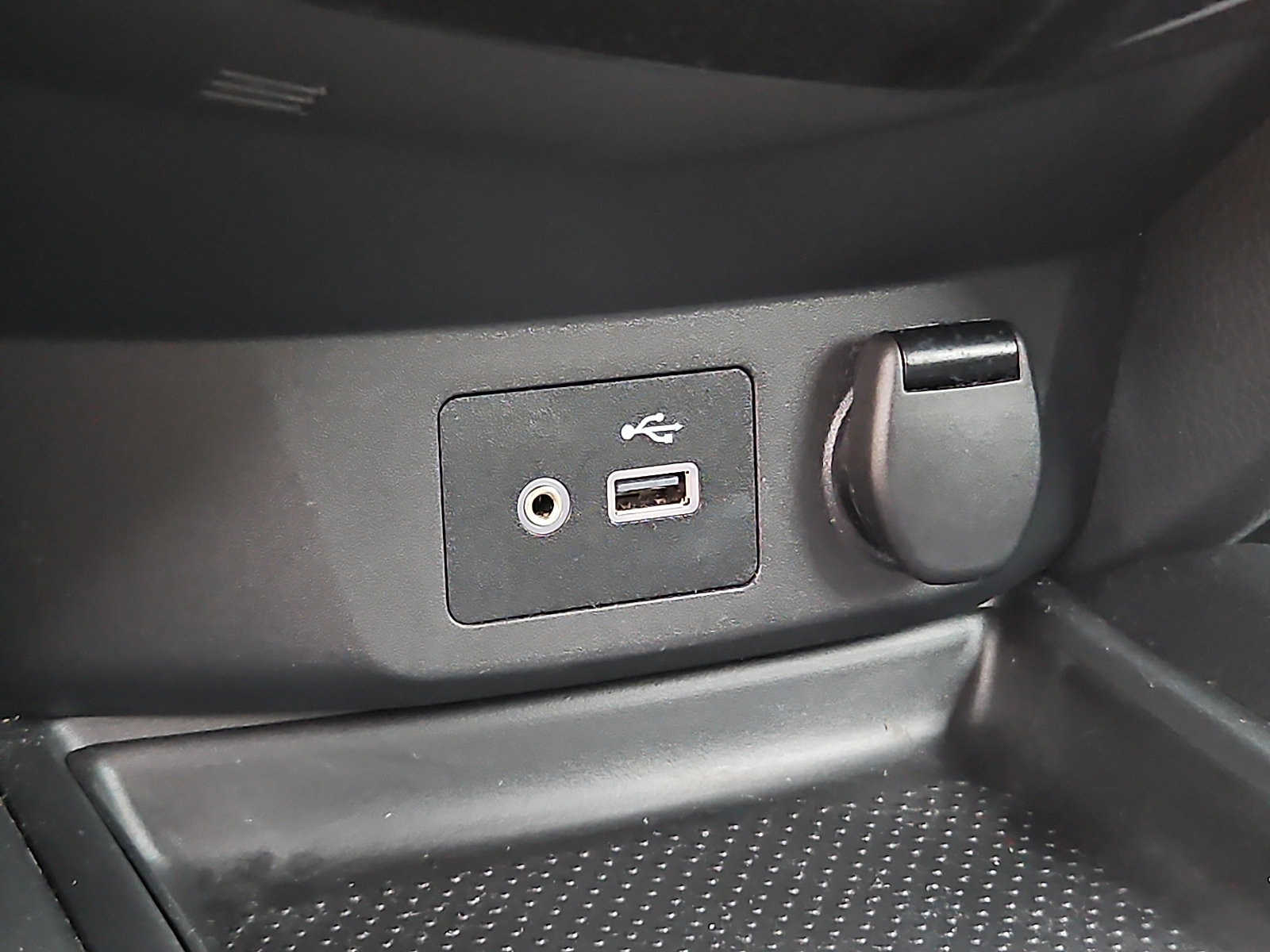 Certified 2019 Nissan Rogue SV AWD/4WD image 22