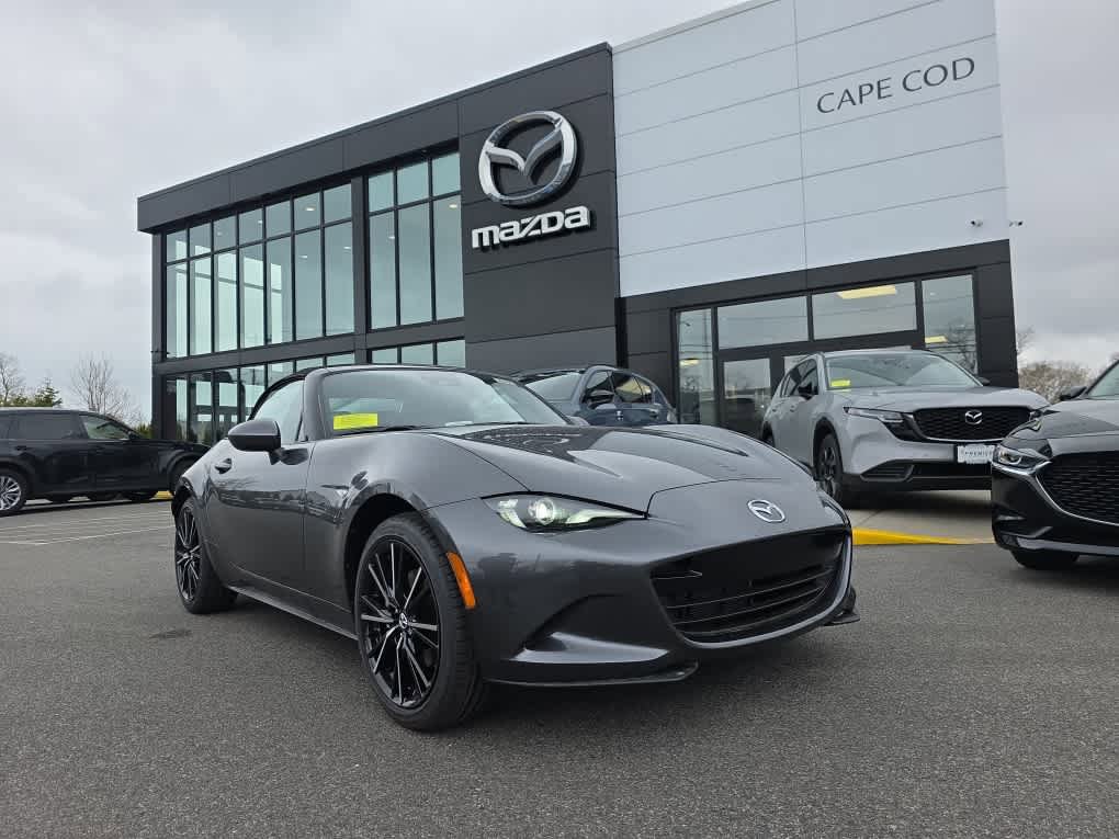 New 2026 MAZDA MX-5 Miata Grand Touring w/ Weather Package RWD image 2