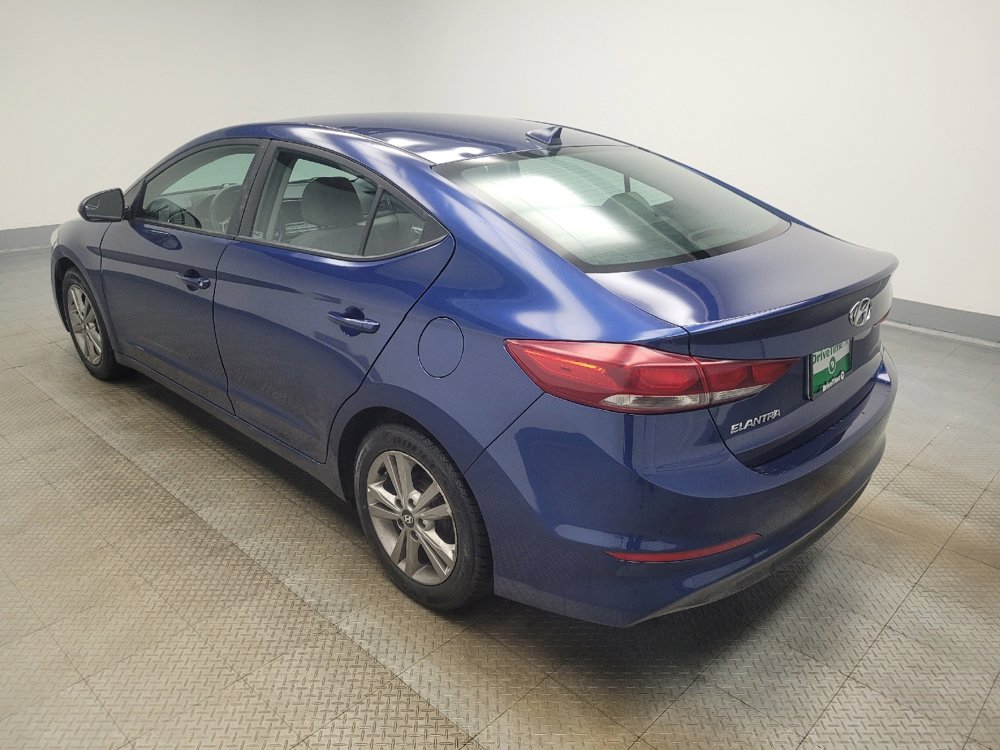 Used 2017 Hyundai Elantra SE FWD image 3