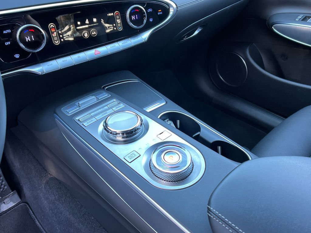 Used 2023 Genesis GV70 2.5T w/ Select Package image 20