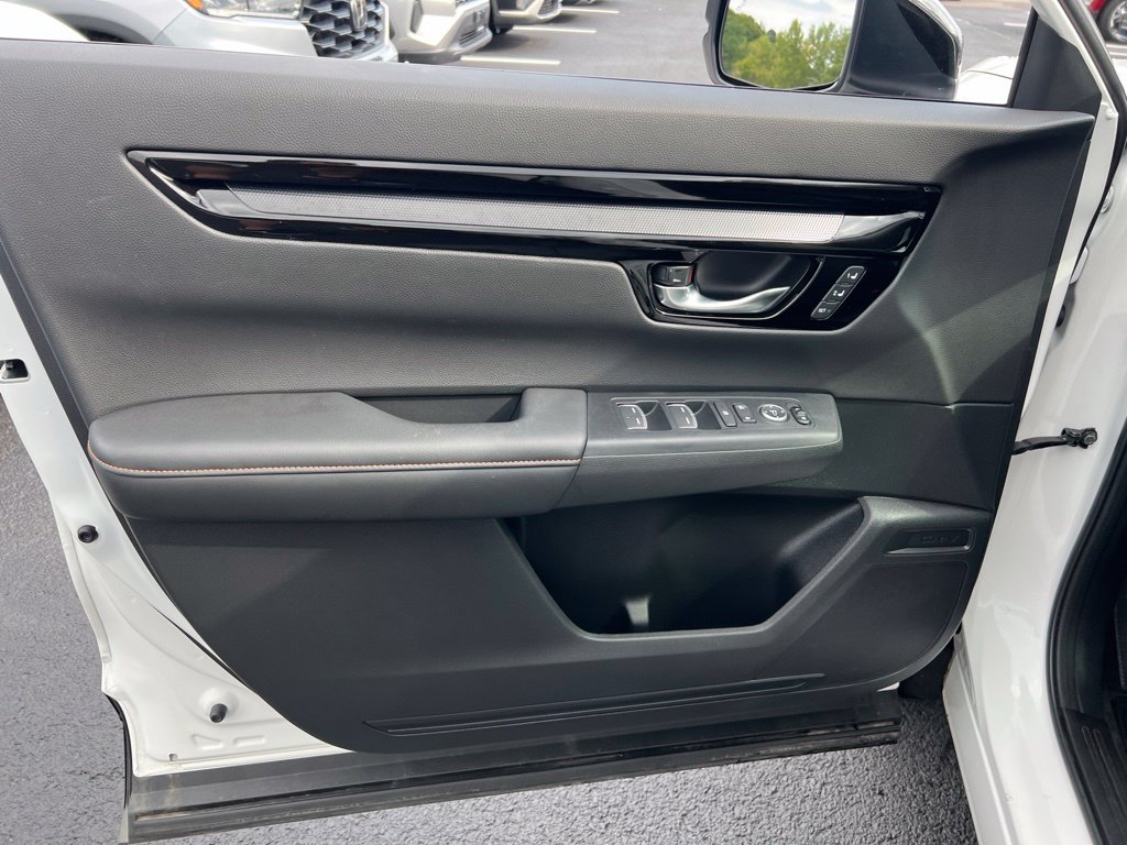 Certified 2025 Honda CR-V Sport Touring image 21