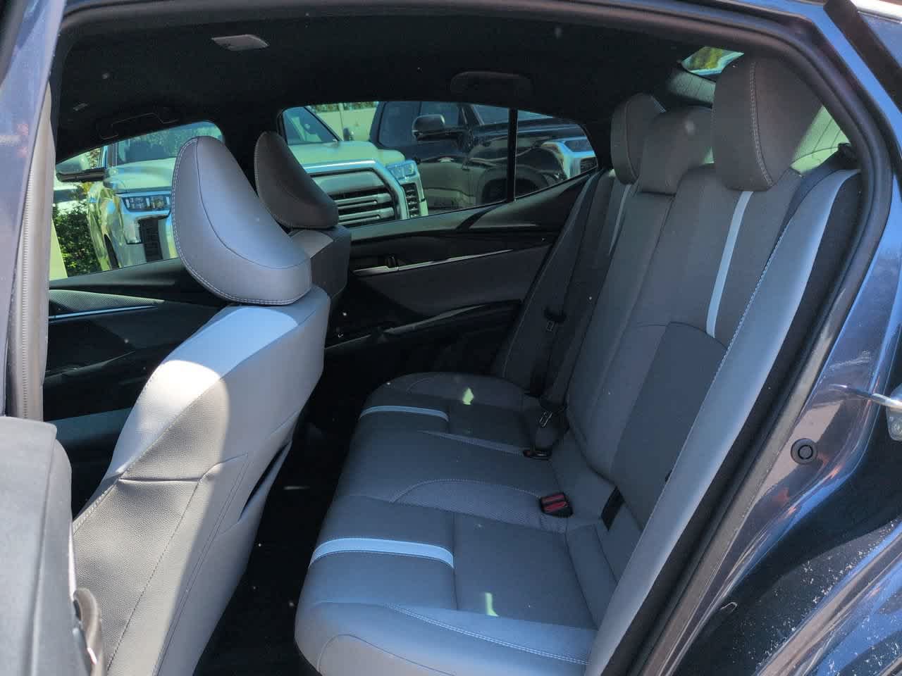 Used 2026 Toyota Camry SE FWD image 13