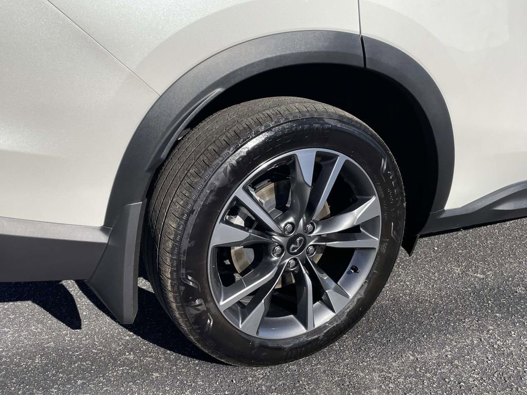 Used 2025 INFINITI QX60 Luxe image 7