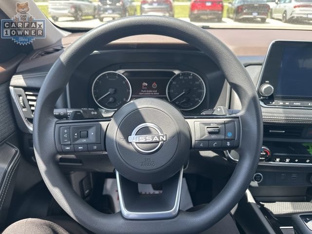 Used 2023 Nissan Rogue SV AWD/4WD image 16