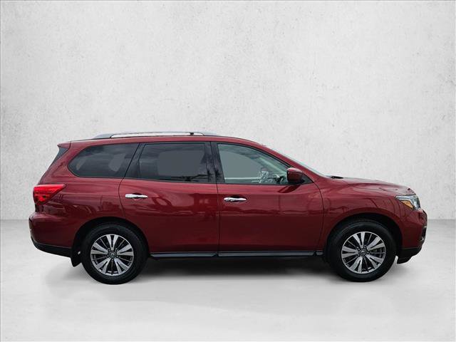 Used 2020 Nissan Pathfinder SV FWD video 4