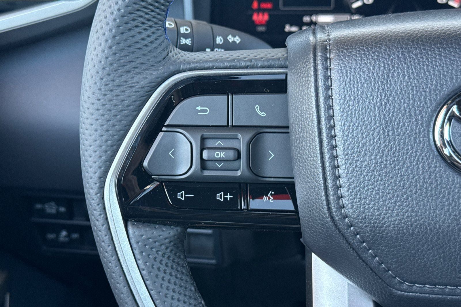 New 2026 Toyota Tundra Platinum AWD/4WD image 27