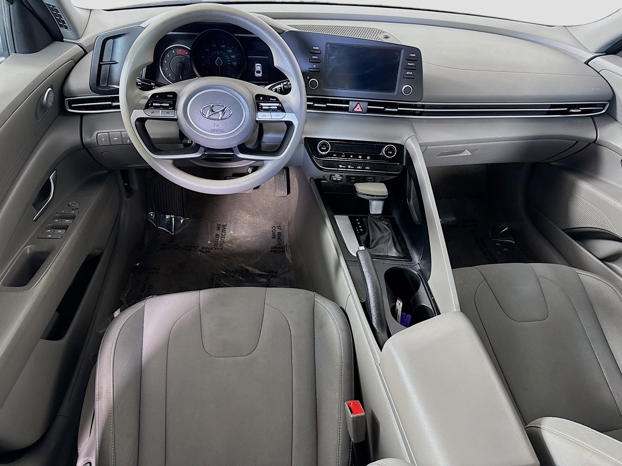 Used 2021 Hyundai Elantra SEL image 17