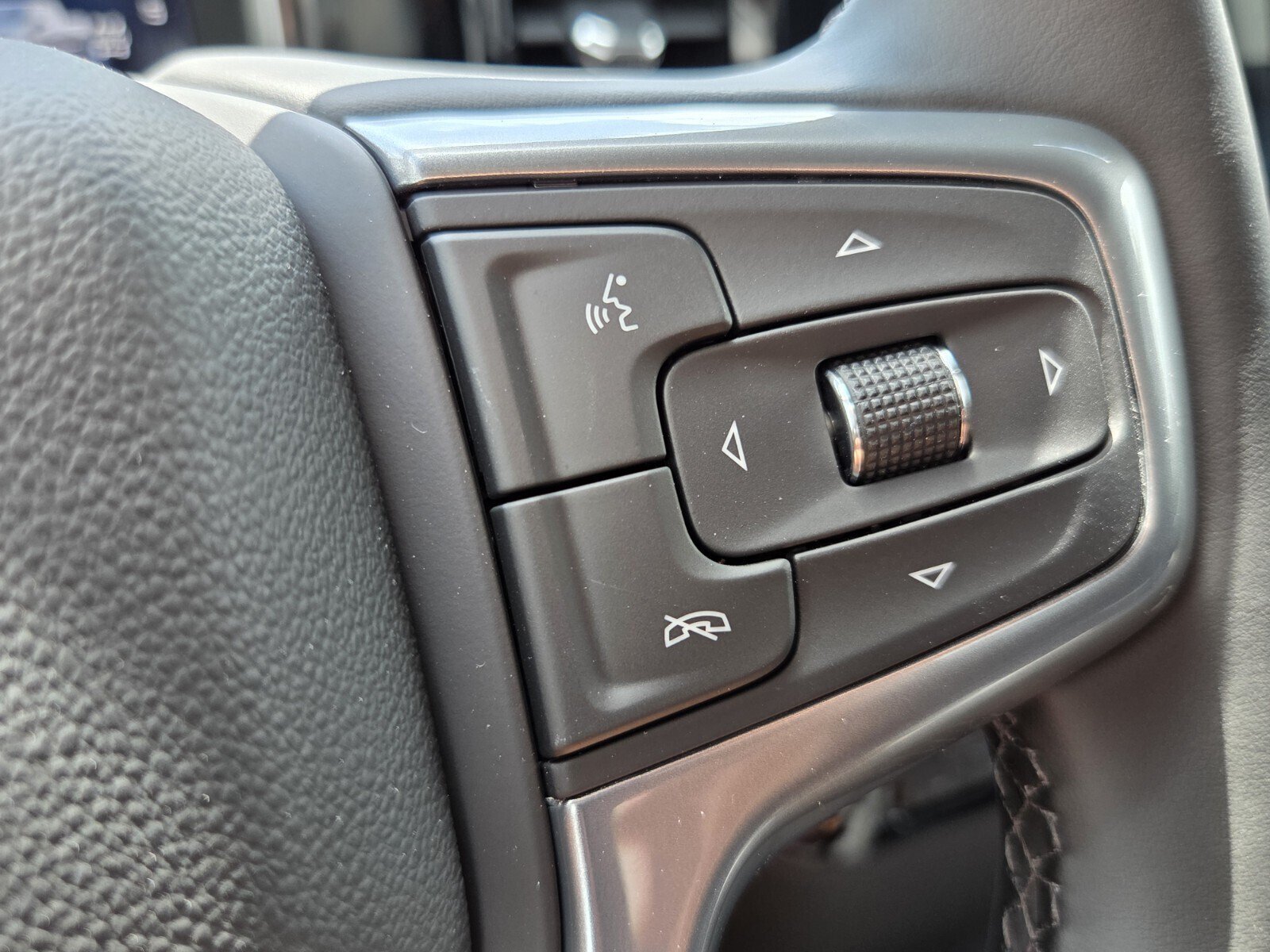 New 2026 Chevrolet Silverado 1500 LT AWD/4WD image 15