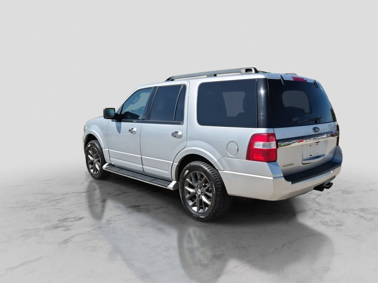 Used 2017 Ford Expedition Limited w/ Limited Appearance Package AWD/4WD image 6