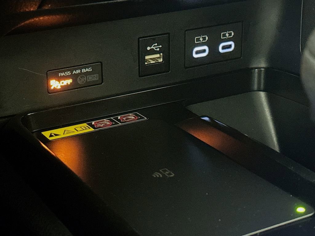 Used 2025 Toyota Camry LE image 20