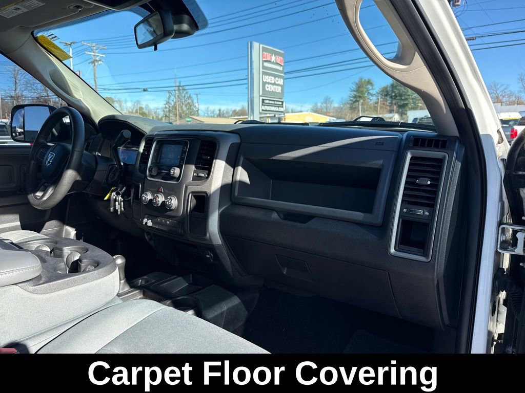 Used 2014 RAM 2500 Tradesman w/ Chrome Appearance Group image 16
