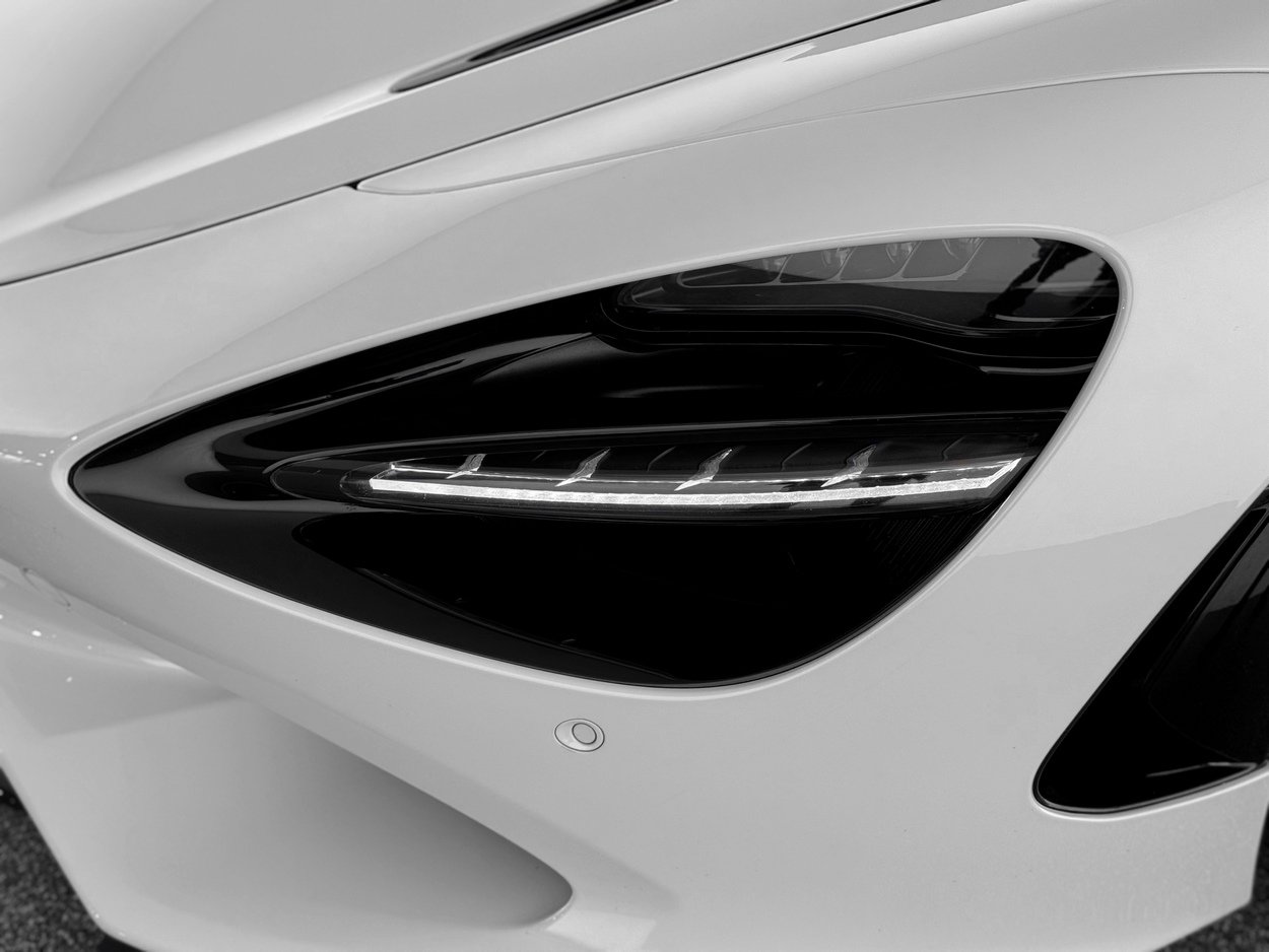 Used 2024 McLaren 750S image 43